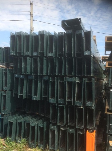 КОНСОЛЬНЫЕ СТЕЛЛАЖИ Б/У ROSSS