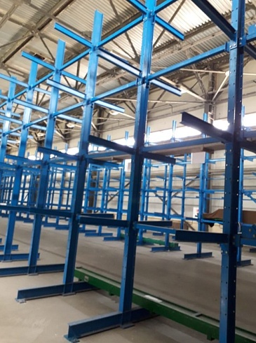 КОНСОЛЬНЫЕ СТЕЛЛАЖИ Б/У 2